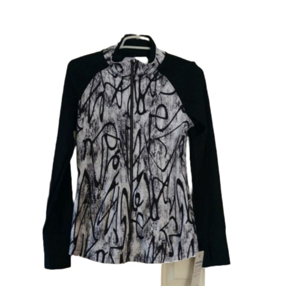 Layer Eight NWT walking / running / workout jacket - M
